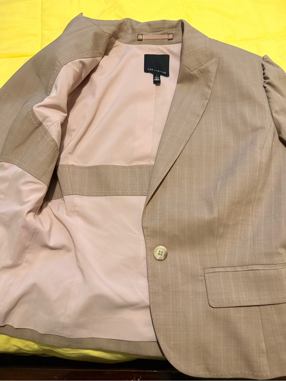 The Limited Light Beige Men's Single-Button Blazer